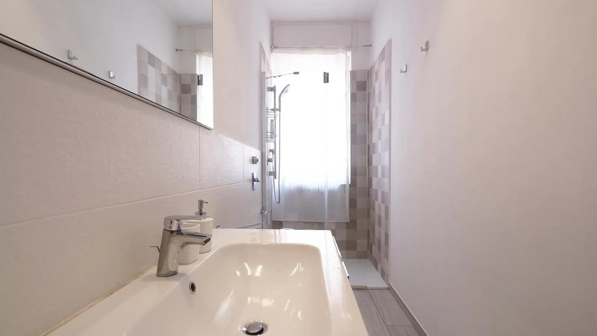 Apartamento Primopiano - Lepontina Milán