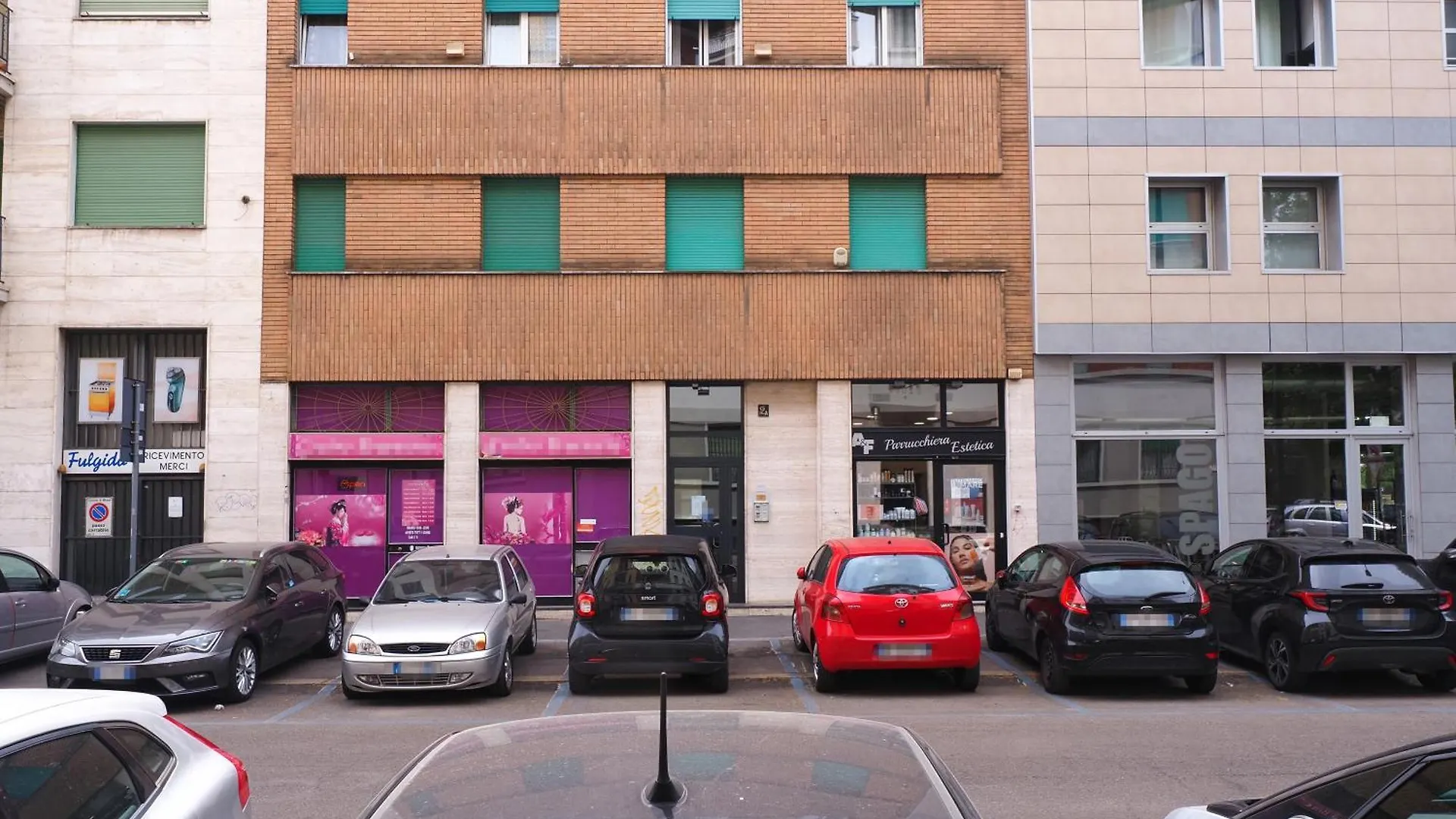 Primopiano - Lepontina Lejlighed Milano 0*,  Italien