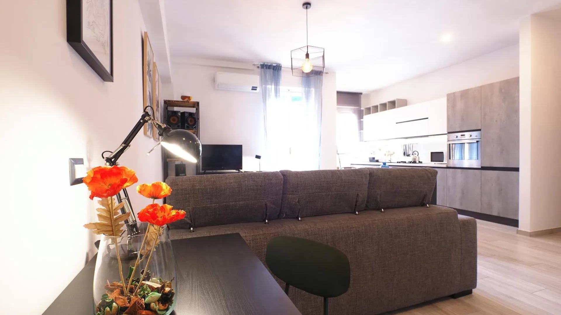Primopiano - Lepontina Lejlighed Milano